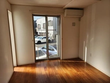 【埼玉県/さいたま市浦和区岸町】さいたま市浦和区岸町2丁目　中古戸建 洋室：約5.6帖