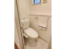 【埼玉県/さいたま市浦和区岸町】さいたま市浦和区岸町2丁目　中古戸建 トイレ：1階