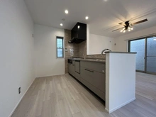 【埼玉県/さいたま市南区別所】別所3丁目　リノベ済み中古戸建 キッチン