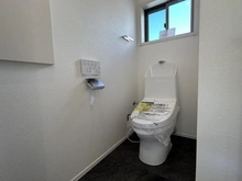 【埼玉県/さいたま市南区別所】別所3丁目　リノベ済み中古戸建 トイレ