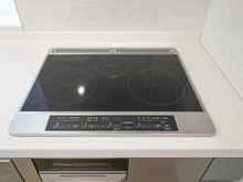 【埼玉県/さいたま市南区大字大谷口】さいたま市南区大字大谷口 中古戸建 キッチン：IHクッキングヒータ
