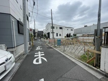 【埼玉県/さいたま市南区根岸】さいたま市南区根岸4丁目　新築戸建　1号棟 前面道路