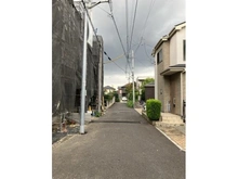 【埼玉県/さいたま市浦和区上木崎】さいたま市浦和区上木崎8丁目新築戸建　2号棟 前面道路