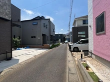 【埼玉県/さいたま市見沼区大字南中野】さいたま市見沼区大字南中野 新築戸建 B号棟 前面道路