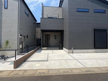 【埼玉県/さいたま市見沼区大字南中野】さいたま市見沼区大字南中野 新築戸建 F号棟 駐車場：全7棟・右側