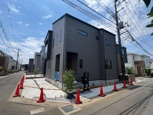 【埼玉県/さいたま市見沼区大字南中野】さいたま市見沼区大字南中野 新築戸建 G号棟 外観：全7棟　中央