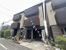 【埼玉県/さいたま市浦和区仲町】さいたま市浦和区仲町4丁目中古戸建 外観：写真中央