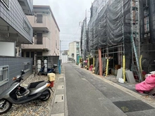 【埼玉県/さいたま市南区四谷】さいたま市南区四谷3丁目 1号棟 前面道路