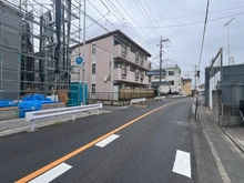 【埼玉県/さいたま市南区四谷】さいたま市南区四谷3丁目 2号棟 前面道路