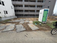 【埼玉県/さいたま市浦和区仲町】さいたま市浦和区仲町4丁目 新築戸建て 5号棟 建築中の外観：全6区画、中央