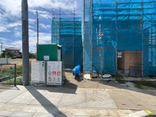 【埼玉県/さいたま市桜区大字塚本】さいたま市桜区大字塚本字西耕地 新築戸建1号棟 建築中の外観：全6区画