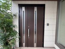 【埼玉県/さいたま市中央区下落合】さいたま市中央区下落合7丁目中古戸建 玄関