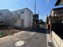 【埼玉県/川口市芝高木】川口市芝高木1丁目5759番新築戸建てA号棟 前面道路