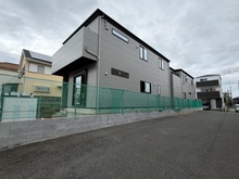 【埼玉県/さいたま市大宮区堀の内町】さいたま市大宮区堀の内町1丁目新築戸建　4号棟 建築中の外観：全2棟・前側