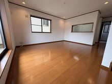【埼玉県/さいたま市浦和区本太】さいたま市浦和区本太5丁目 中古戸建 リビング・ダイニング