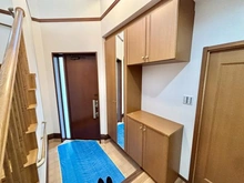 【千葉県/船橋市前原西】船橋市前原西8丁目　中古戸建 玄関