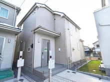 【千葉県/千葉市中央区蘇我】千葉市中央区蘇我5丁目 新築戸建てC号棟 外観：全4棟（写真中央）