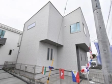 【千葉県/千葉市稲毛区小中台町】千葉市稲毛区小中台町 新築戸建て1号棟 外観：全2棟　写真中央