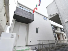 【千葉県/千葉市稲毛区小中台町】千葉市稲毛区小中台町 新築戸建て2号棟 外観：全2棟　写真中央