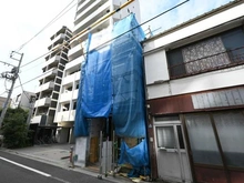 【東京都/台東区竜泉】新築分譲住宅　台東区竜泉3丁目 建築中の外観