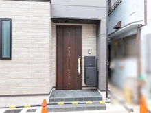 【東京都/江東区大島】江東区大島七丁目　新築戸建て　B号棟 玄関