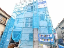 【東京都/江戸川区大杉】江戸川区大杉三丁目　No1 建築中の外観：全2棟／手前側