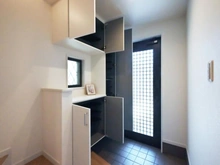 【東京都/板橋区常盤台】板橋区常盤台1丁目　中古戸建 玄関