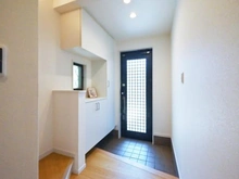 【東京都/板橋区常盤台】板橋区常盤台1丁目　中古戸建 玄関