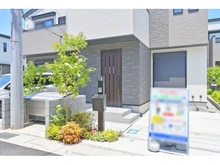 【埼玉県/川越市稲荷町】レーベンフラッツ上福岡GRAN VILLA 9号棟 玄関