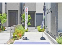 【埼玉県/川越市稲荷町】レーベンフラッツ上福岡GRAN VILLA 11号棟 玄関