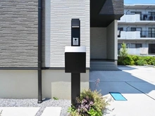【埼玉県/川越市大字藤間】レーベンプラッツ上福岡II 4号棟 メールボックス