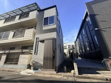 【東京都/墨田区墨田】墨田区5丁目新築戸建て 外観：写真中央