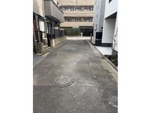 【東京都/港区三田】港区三田5丁目　新築戸建 前面道路