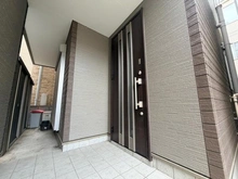 【東京都/墨田区立花】墨田区立花1丁目中古戸建 玄関
