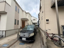 【東京都/足立区皿沼】皿沼2丁目中古戸建 駐車場