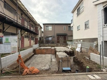 【東京都/目黒区緑が丘】目黒区緑が丘3丁目 新築一戸建て 建築中の外観