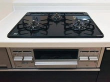 【東京都/町田市鶴川】町田市鶴川4丁目　新築一戸建て　2号棟 / 全2棟 三口コンロ