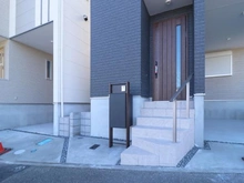 【神奈川県/相模原市緑区橋本】～新築戸建～ 相模原市緑区橋本7丁目3期　2号棟 玄関