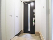 【神奈川県/相模原市中央区陽光台】相模原市中央区陽光台2丁目新築戸建　1号棟 玄関