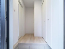 【神奈川県/相模原市中央区陽光台】相模原市中央区陽光台2丁目新築戸建　1号棟 玄関