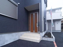 【神奈川県/相模原市中央区陽光台】相模原市中央区陽光台2丁目新築戸建　 2号棟 玄関