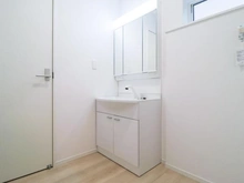 【神奈川県/相模原市中央区陽光台】相模原市中央区陽光台2丁目新築戸建　3号棟 洗面室