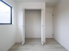 【神奈川県/座間市座間】座間市座間1丁目新築戸建　2号棟 収納：洋室