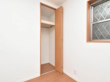 【東京都/町田市小山町】町田市小山町　戸建 収納：洋室