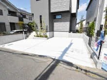 【東京都/町田市金井】～新築戸建～ 町田市金井5丁目　A号棟 駐車場