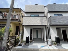 【神奈川県/大和市中央林間】大和市中央林間1丁目　新築戸建てA号棟 外観：全2棟/中央