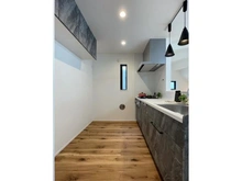 【神奈川県/大和市中央林間】大和市中央林間1丁目 新築戸建てB号棟 キッチン