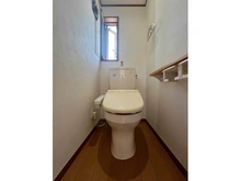 【神奈川県/相模原市南区下溝】相模原市南区下溝　戸建 トイレ