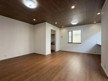 【東京都/町田市薬師台】町田市薬師台2丁目　戸建 リビング・ダイニング