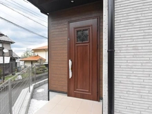 【東京都/町田市図師町】町田市図師町　新築一戸建て　2号棟 / 全6棟 玄関